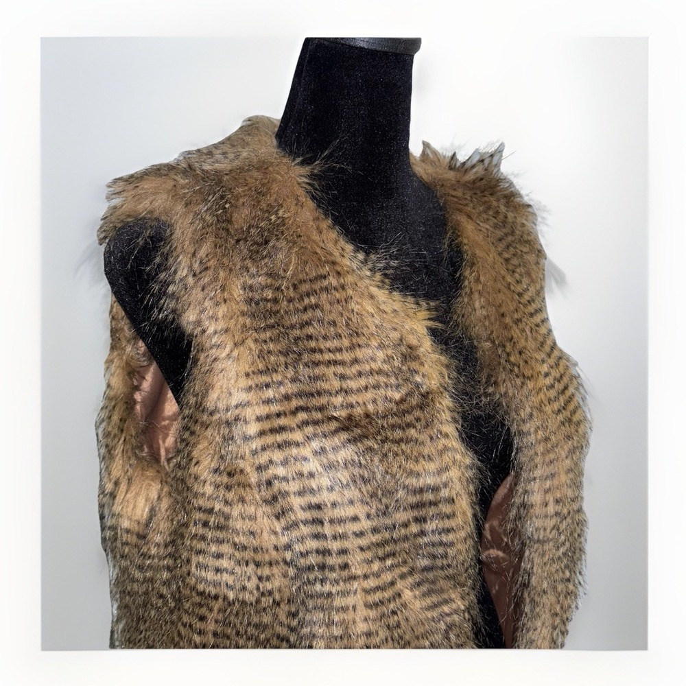 5/25 Yoki New York Women's Brown Faux Fur Vest 100% Vegan Fur